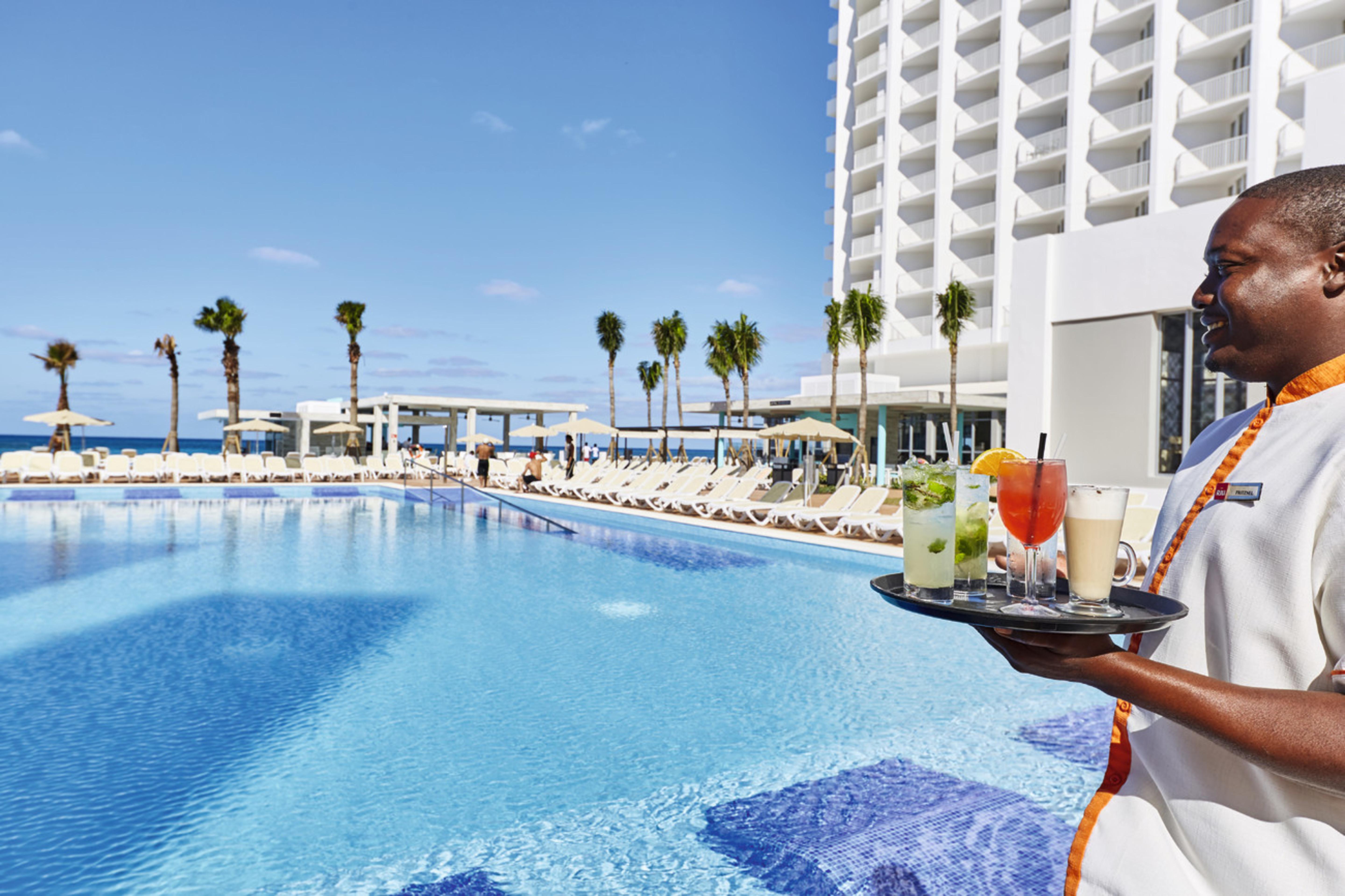 Riu Palace Paradise Island (Adults Only) Creek Village Exterior foto