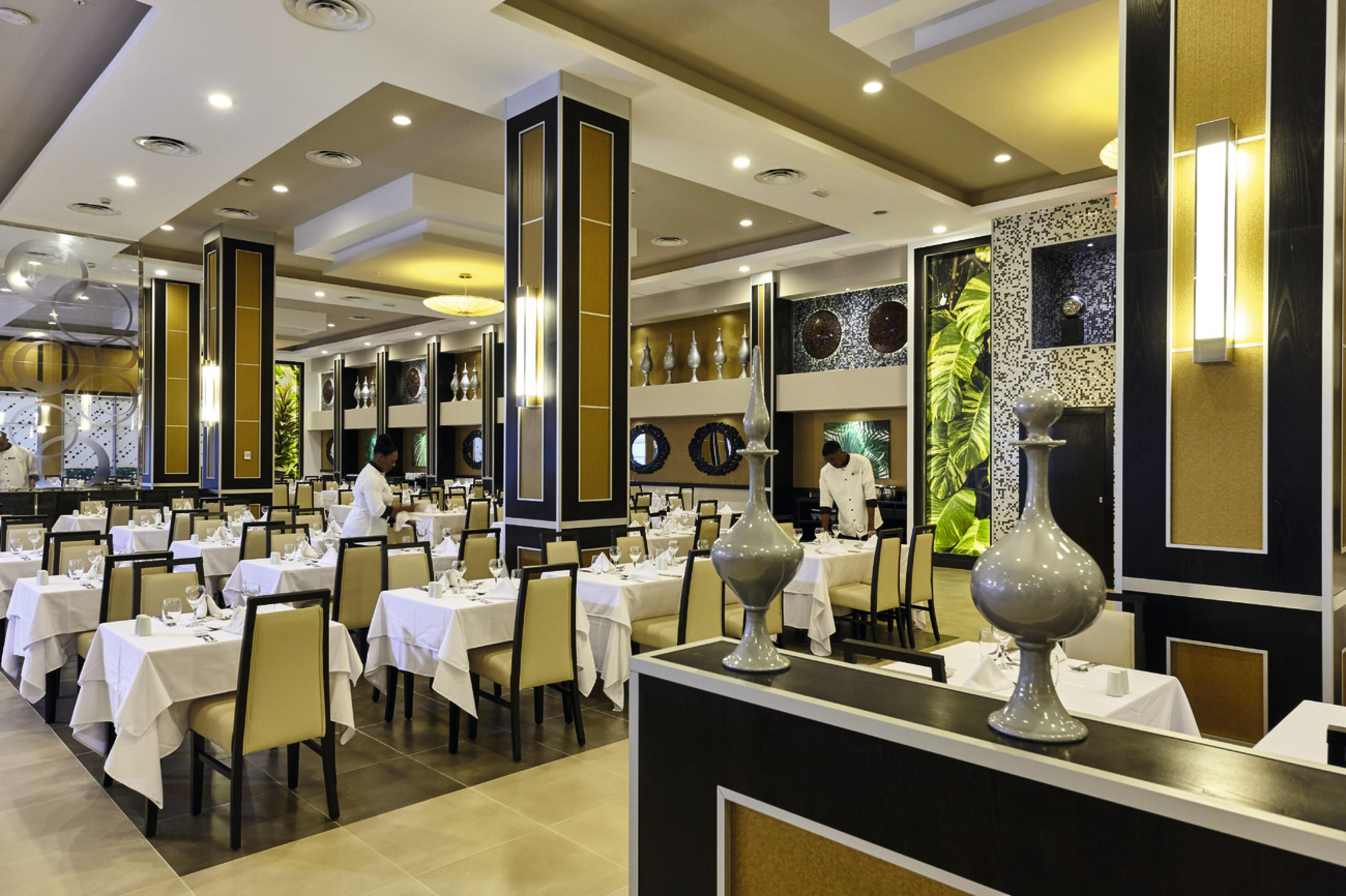Riu Palace Paradise Island (Adults Only) Creek Village Exterior foto