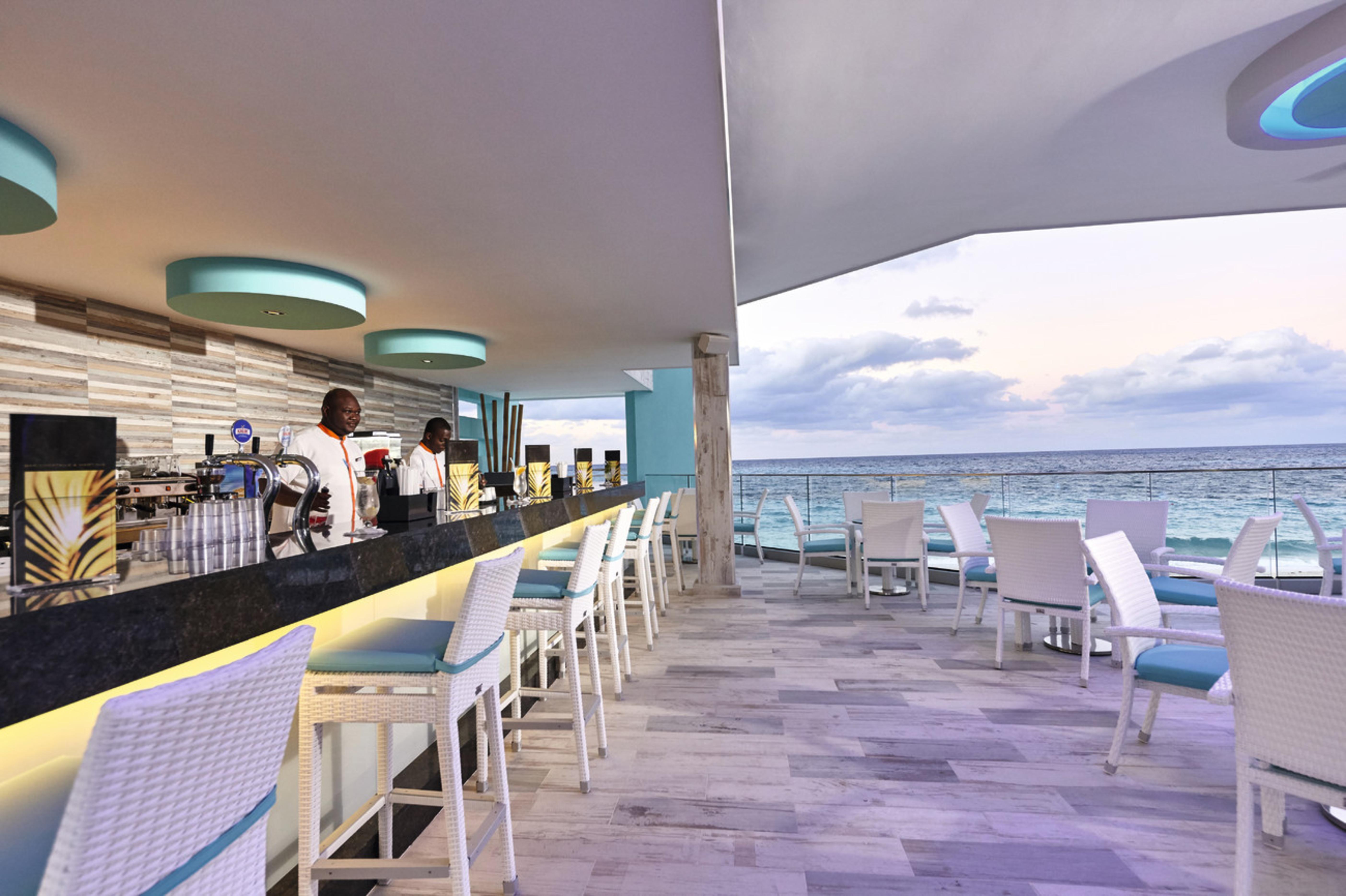 Riu Palace Paradise Island (Adults Only) Creek Village Exterior foto