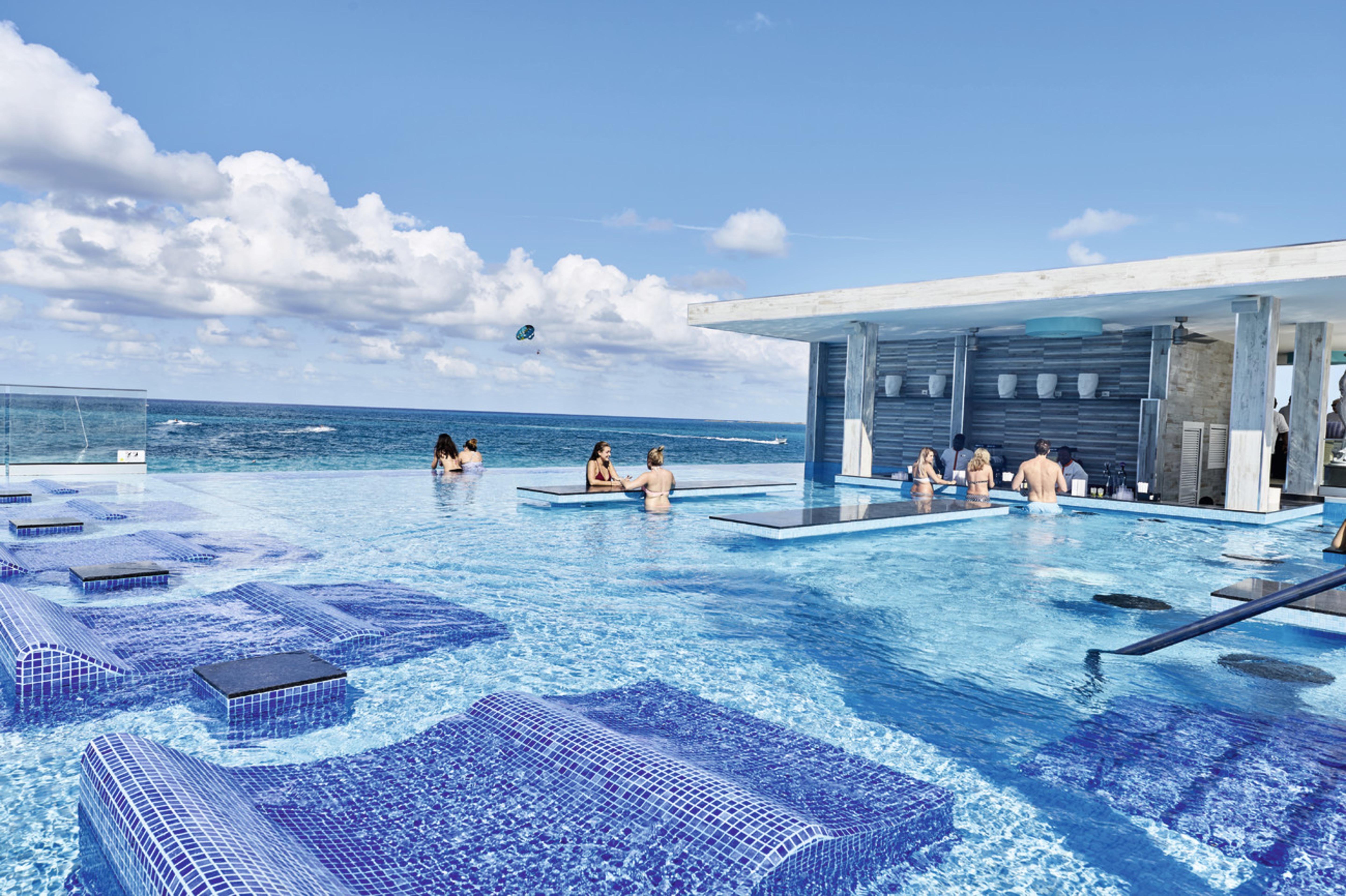 Riu Palace Paradise Island (Adults Only) Creek Village Exterior foto